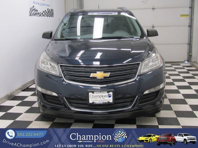 Used 2016 Chevrolet Traverse LS with VIN 1GNKVFED9GJ227062 for sale in La Grange, KY