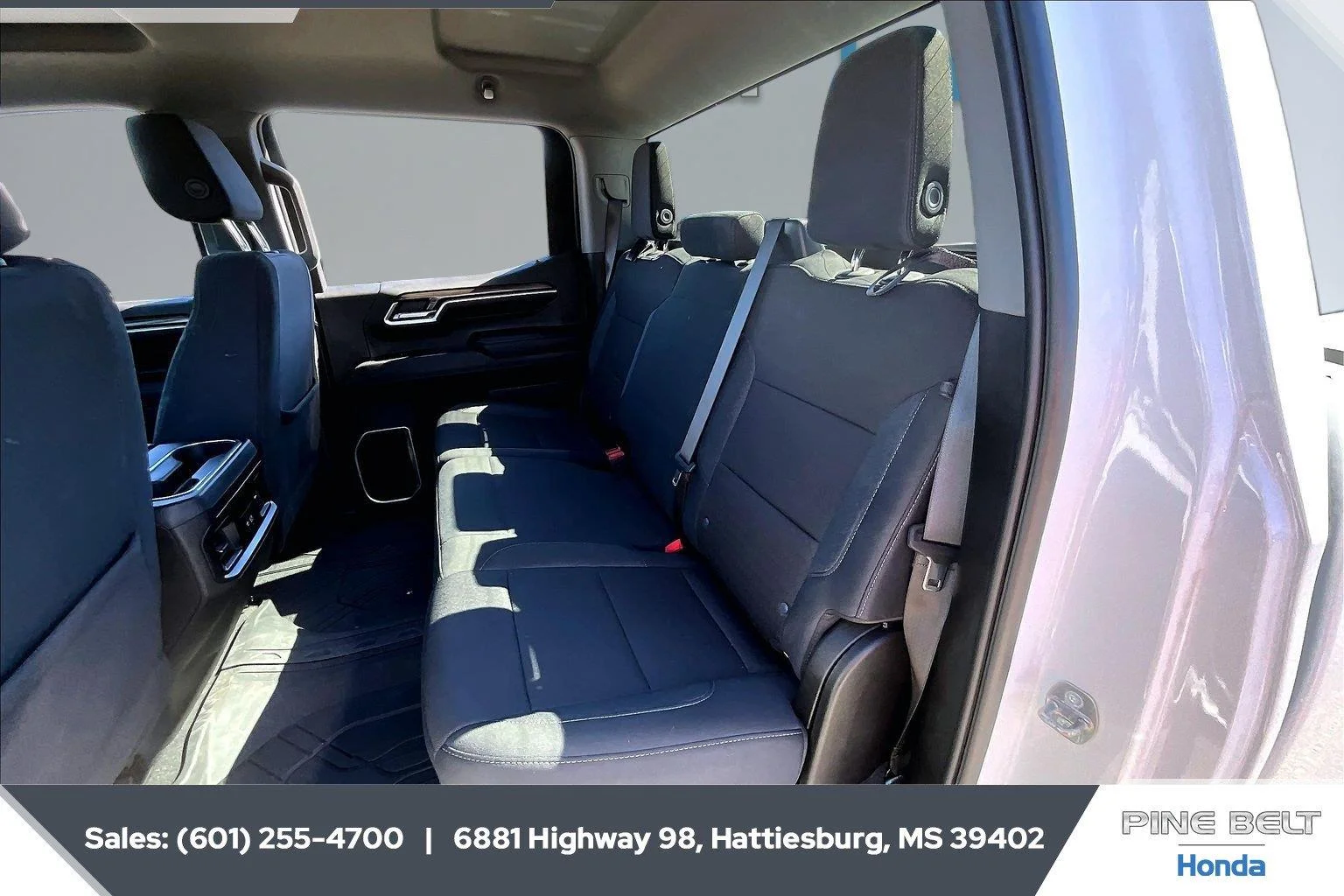 Used 2023 Summit White Chevrolet RST image 19
