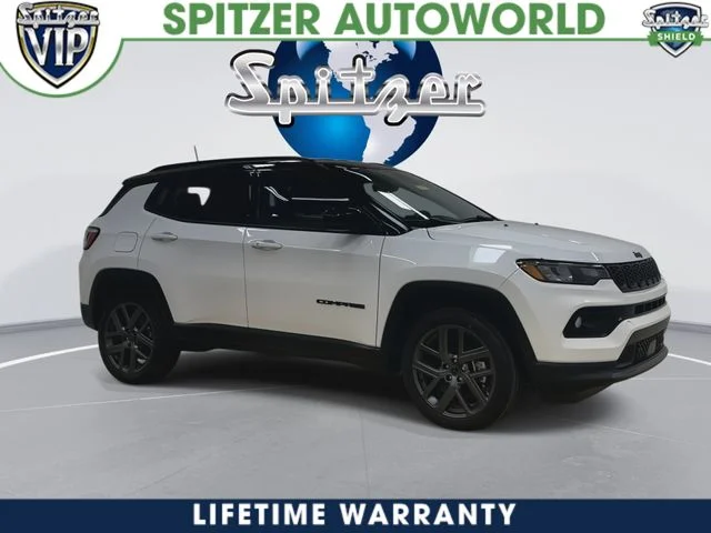 New 2026 Bright White Clear-Coat Exterior Paint Jeep Limited image 7