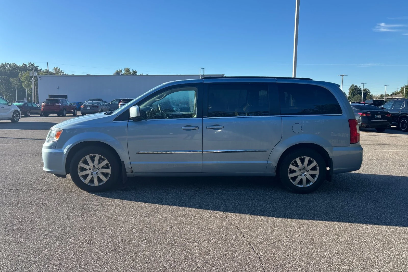 Used 2013 Chrysler Town & Country Touring with VIN 2C4RC1BG7DR512803 for sale in Michigan City, IN