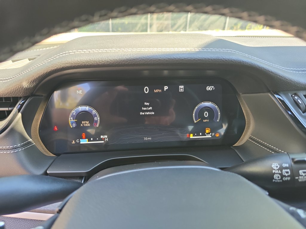 New 2027 Gray Jeep Laredo Altitude image 17