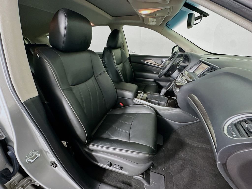 Used 2015 Liquid Platinum INFINITI Base image 29
