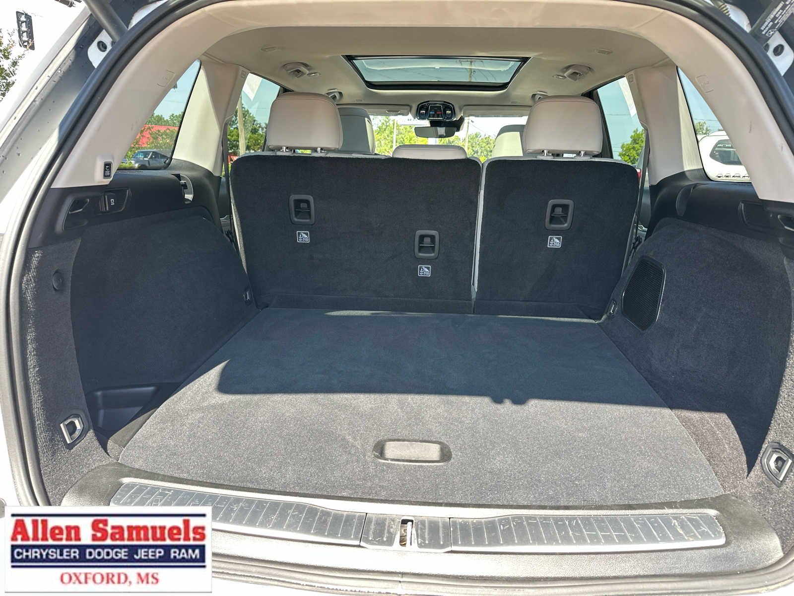 Used 2023 Bright White Clearcoat Jeep Overland image 35