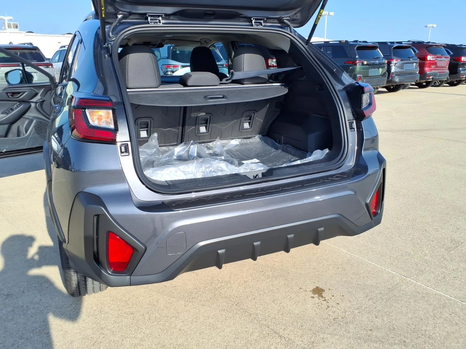 New 2026 Magnetite Gray Metallic Subaru Premium image 17