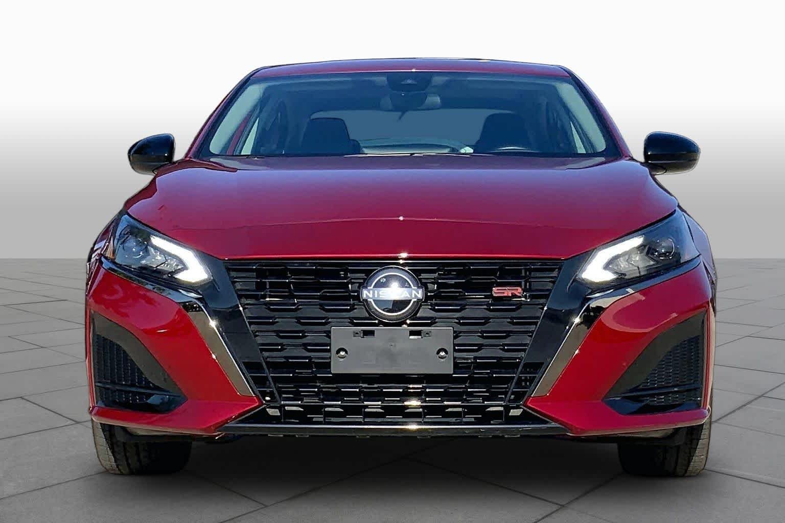 Pre-Owned 2025 Nissan Altima SR