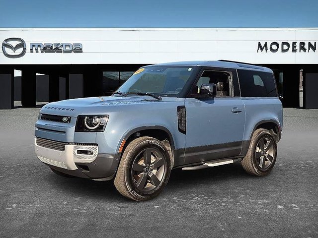 2023 Land Rover Defender SE