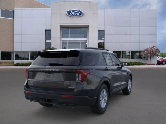 New 2026 Agate Black Metallic Ford Active image 8