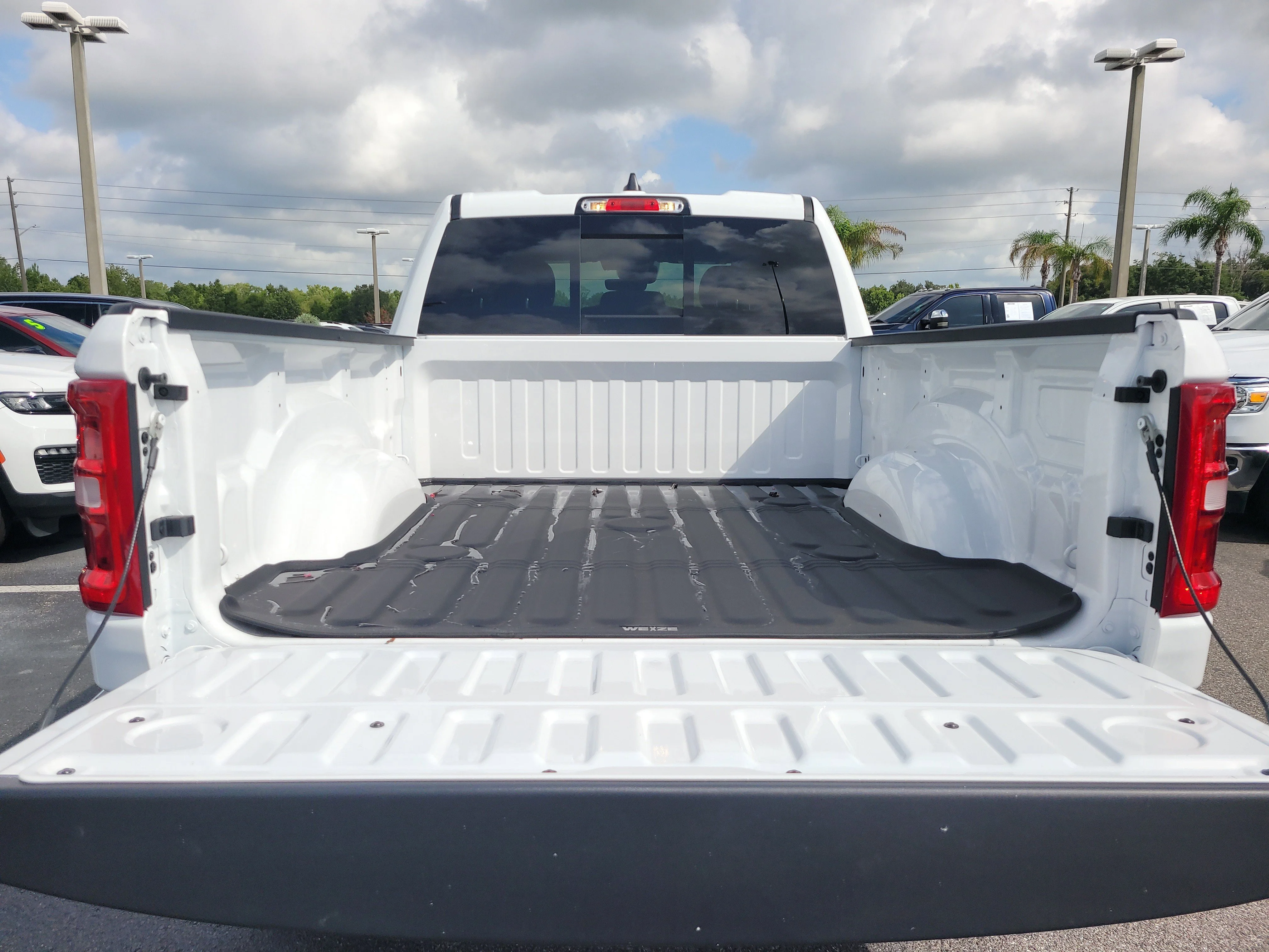 Used 2026 Bright White Clearcoat Ram Tradesman image 8