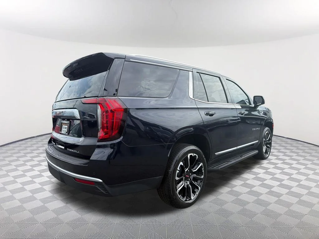 Used 2023 Blue GMC Denali image 5