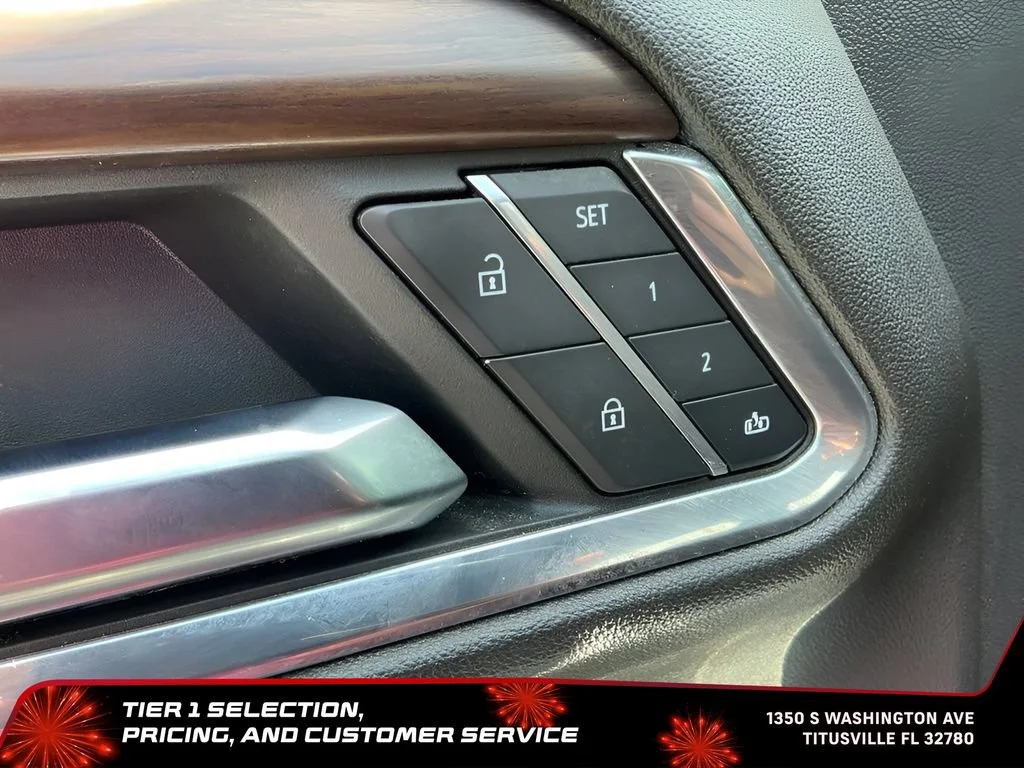 Used 2023 Sterling Metallic GMC SLT image 24