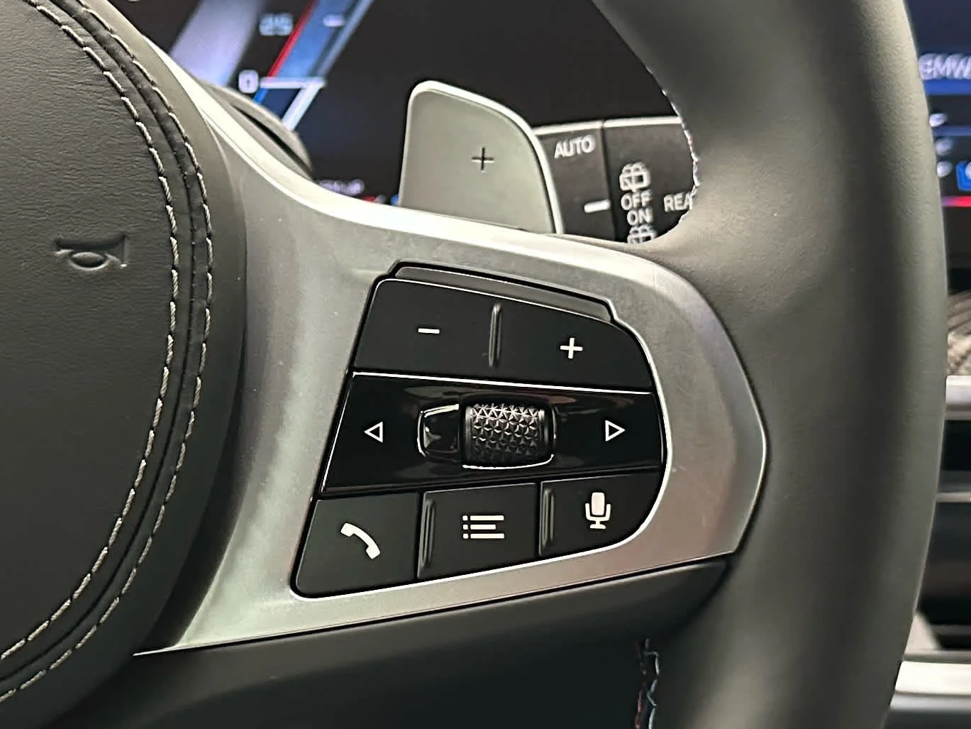 2026 BMW X7 M60i - Photo 28