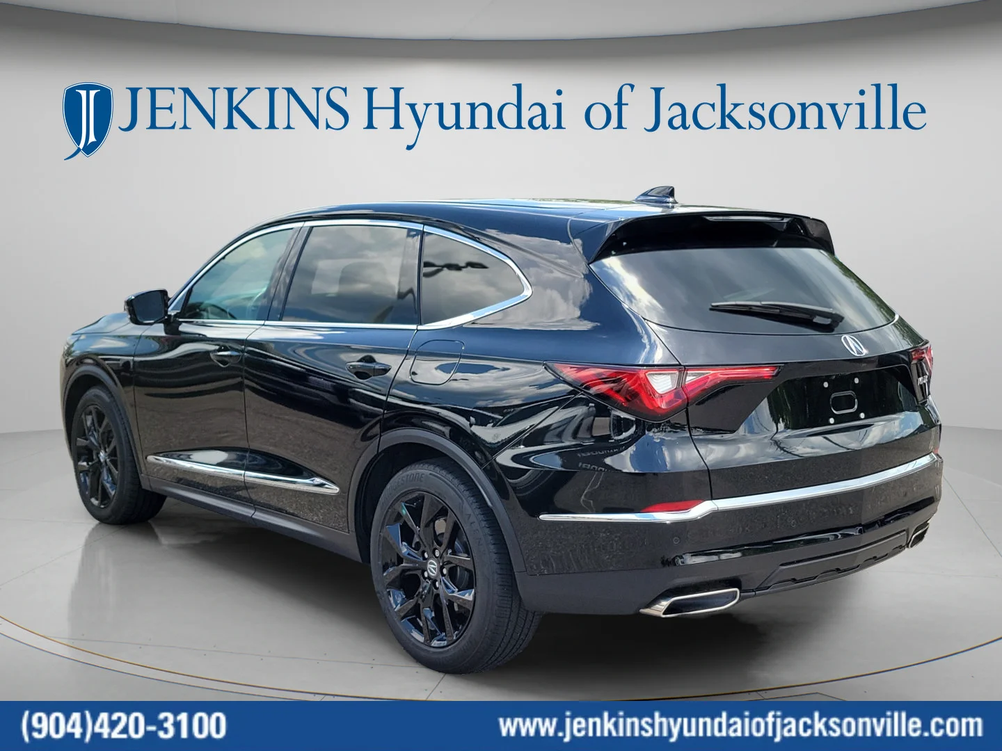 Used 2023 Black Acura w/Technology Package image 5