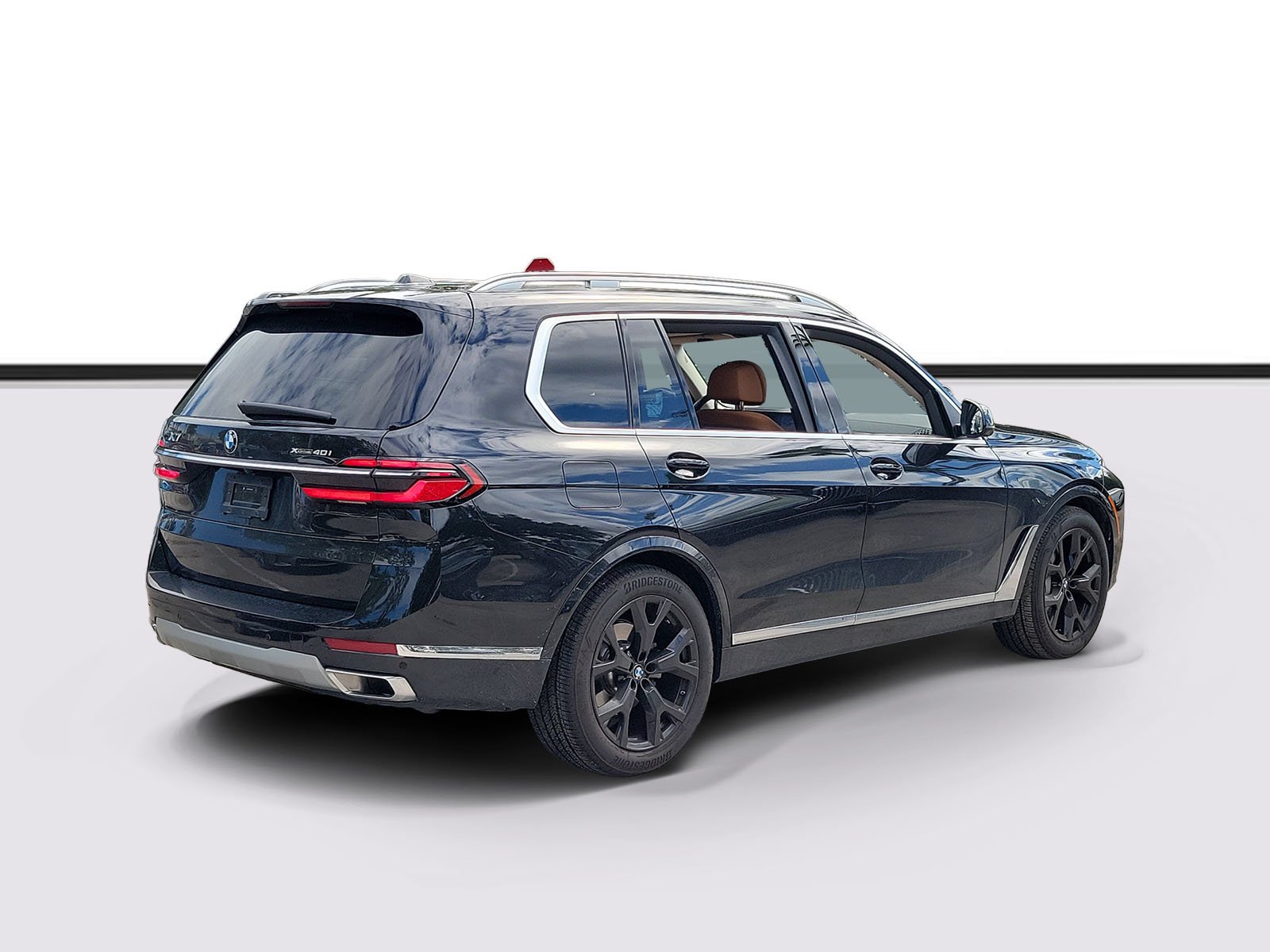 Used 2024 Black Sapphire Metallic BMW xDrive40i image 3