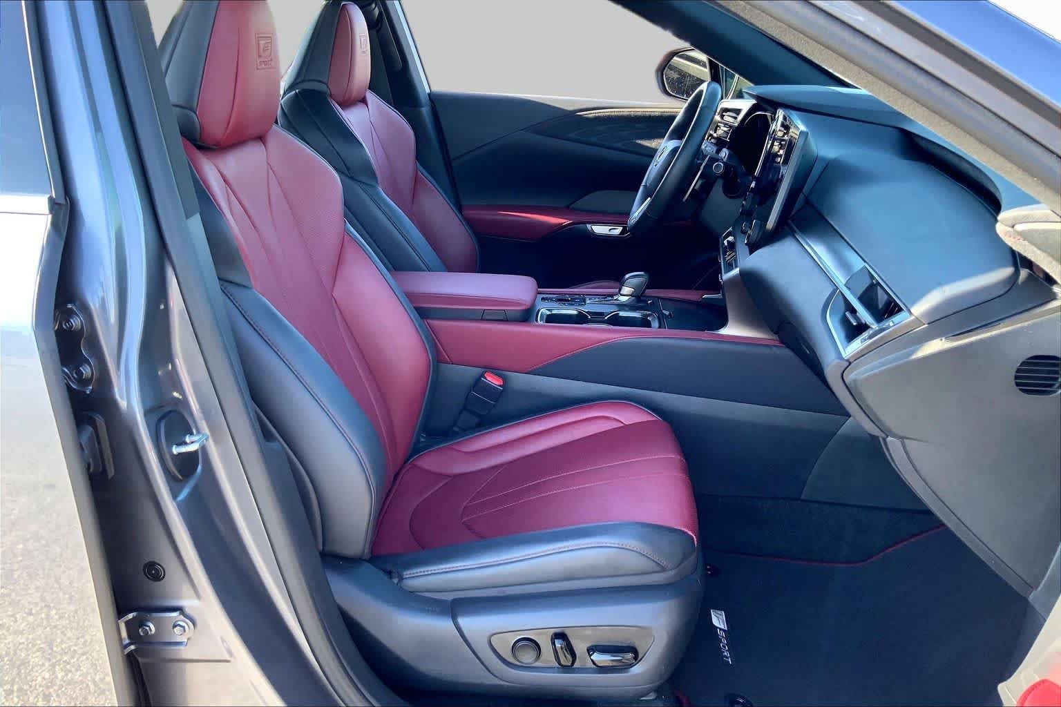 Used 2023 Nebula Gray Pearl Lexus F SPORT Handling image 9