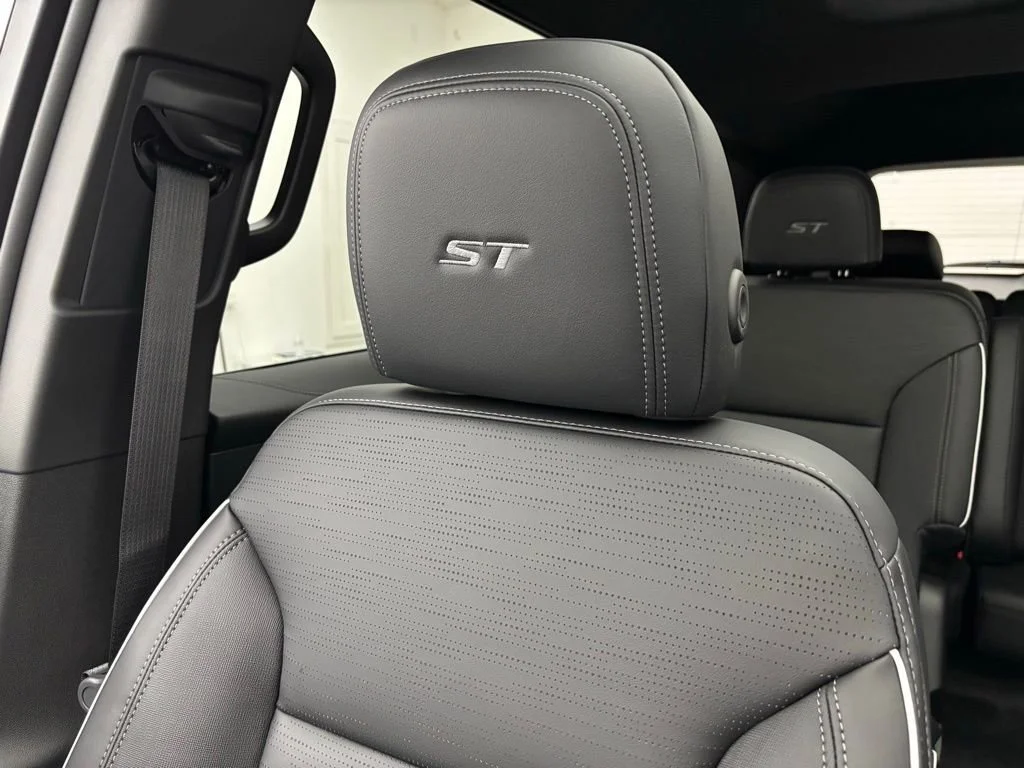2026 Buick Enclave Sport Touring - Photo 38