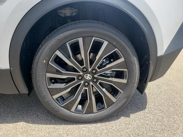 New 2026 Wind Chill Pearl Toyota XSE image 20