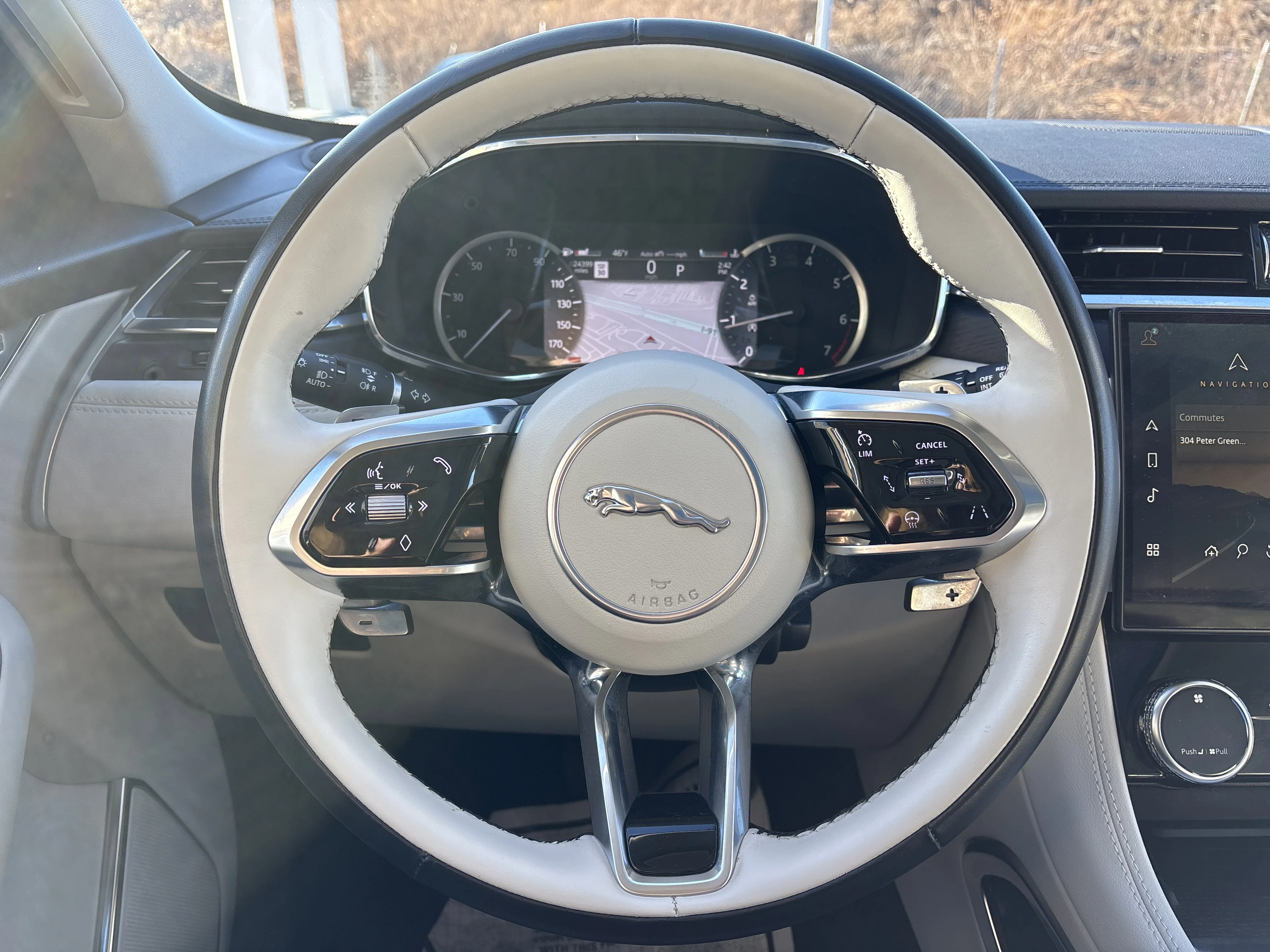 Used 2023 Red Jaguar S image 11