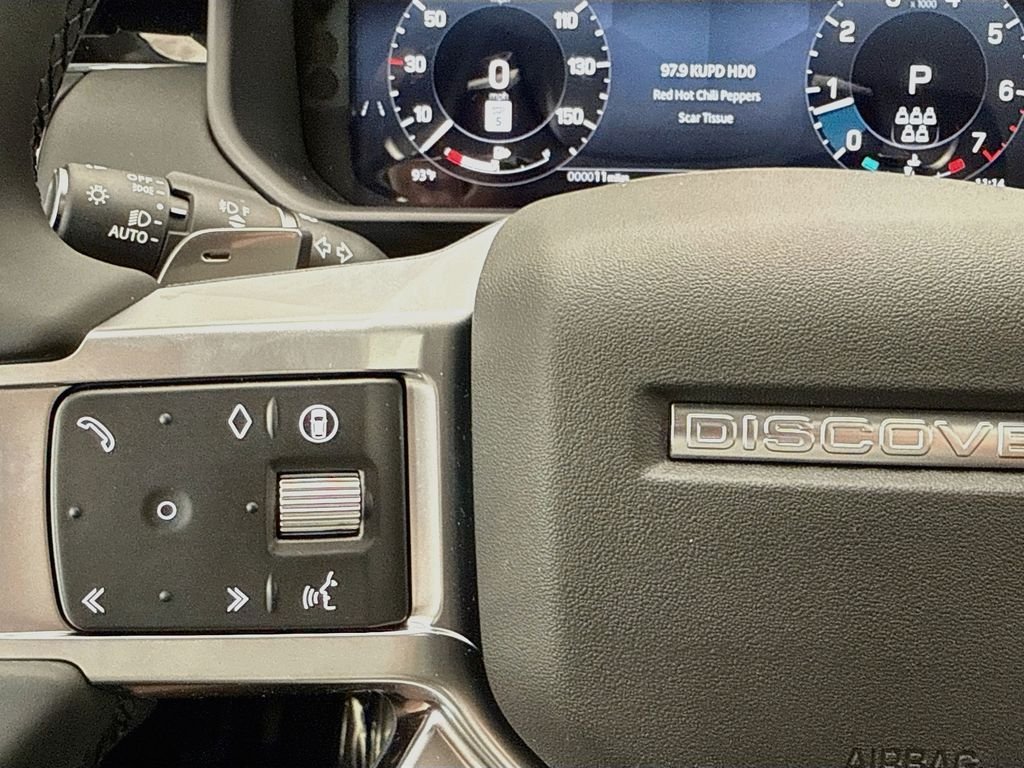 New 2026 Fuji White Land Rover S image 11
