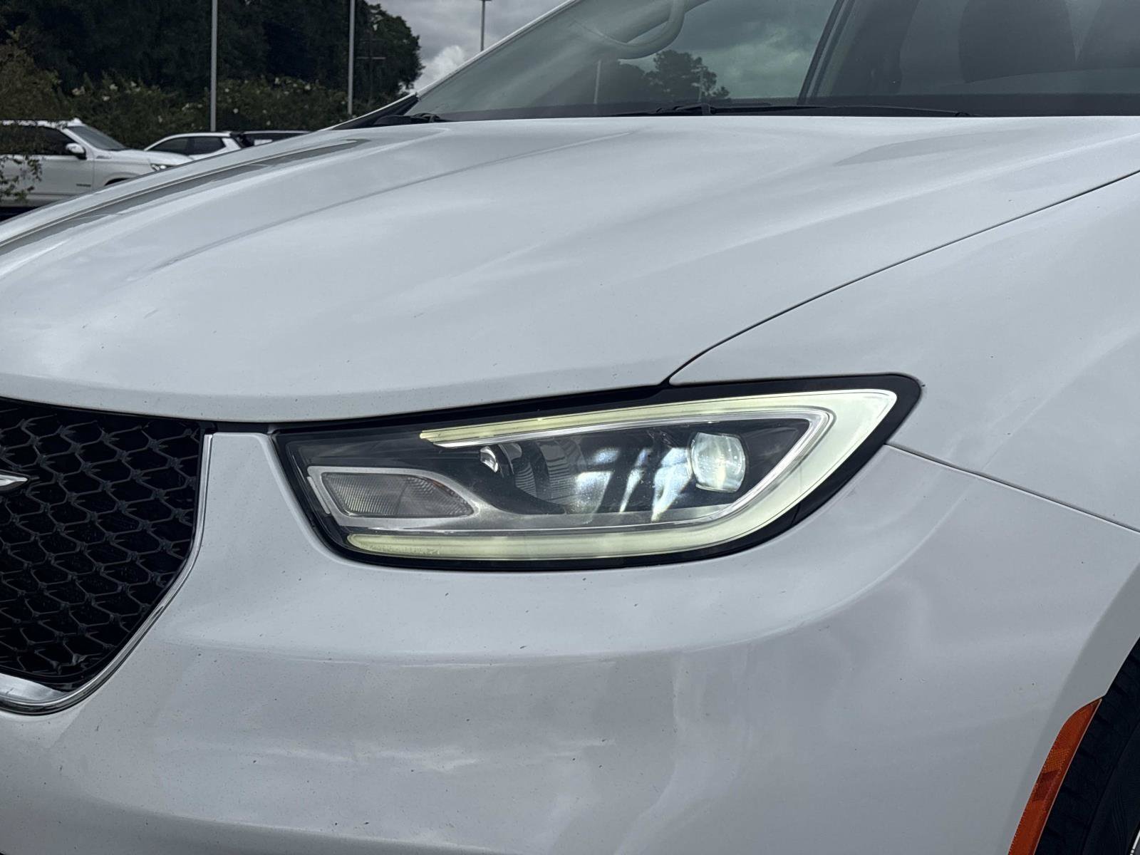 2024 Chrysler Pacifica PHEV Select - Photo 10