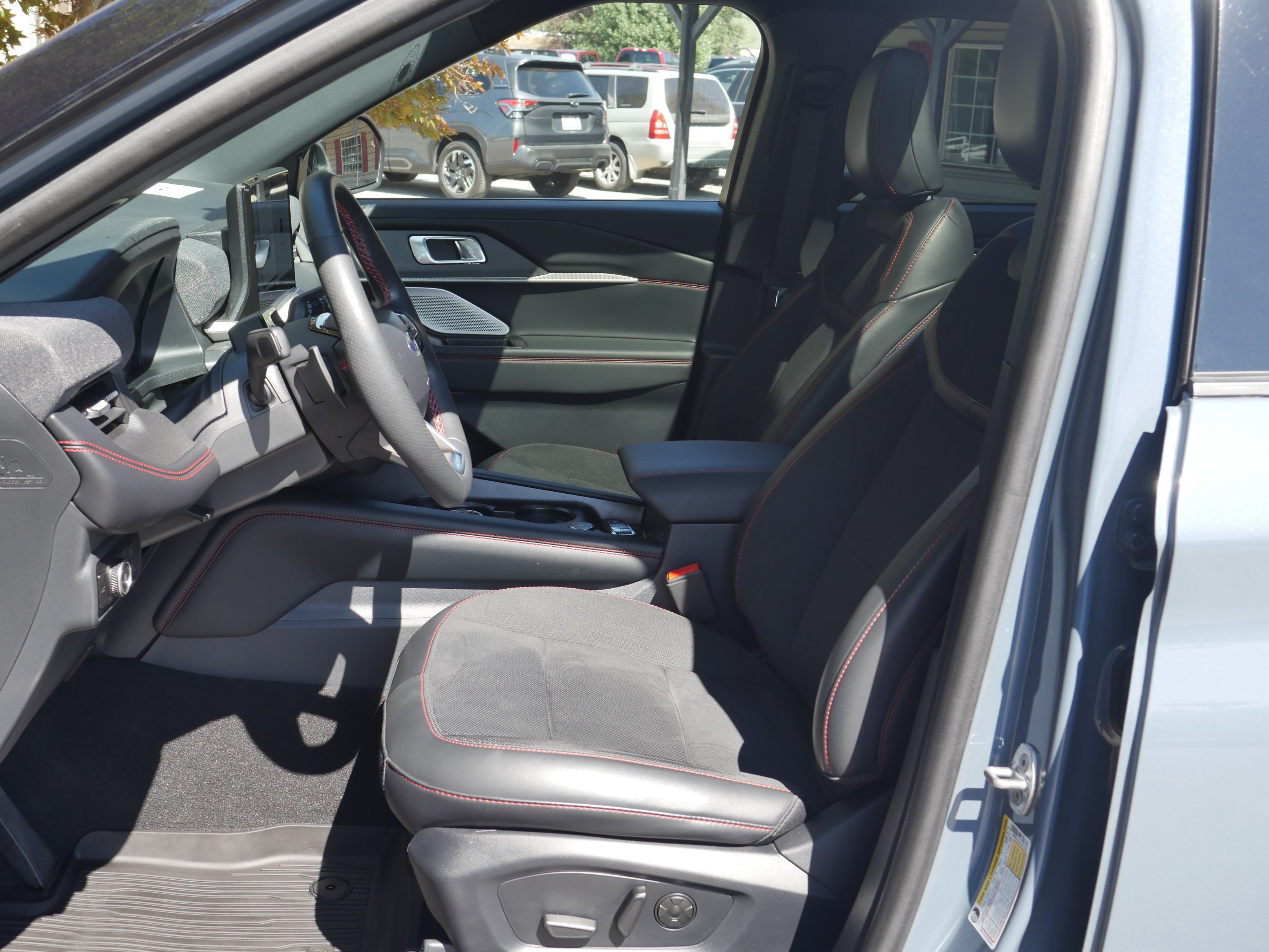 Certified Used 2025 Vapor Blue Metallic Ford ST image 3