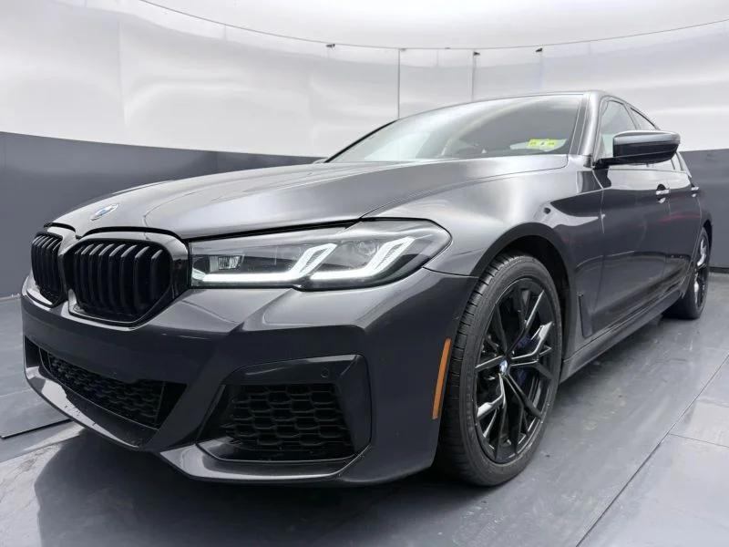 Used 2022  BMW 540i xDrive Sedan 4D image 6