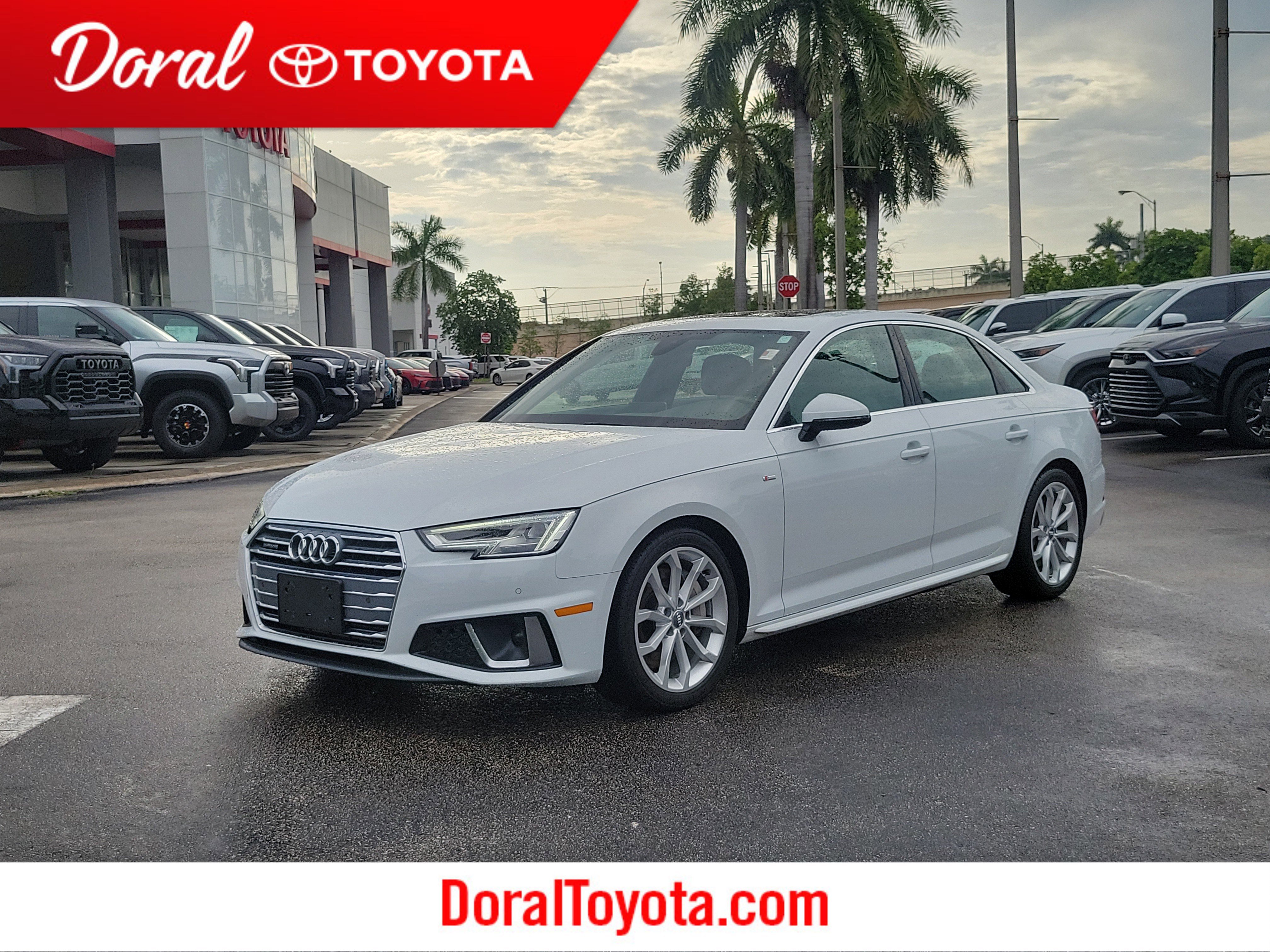2019 Audi A4 2.0T quattro S tronic Premium Plus's photo