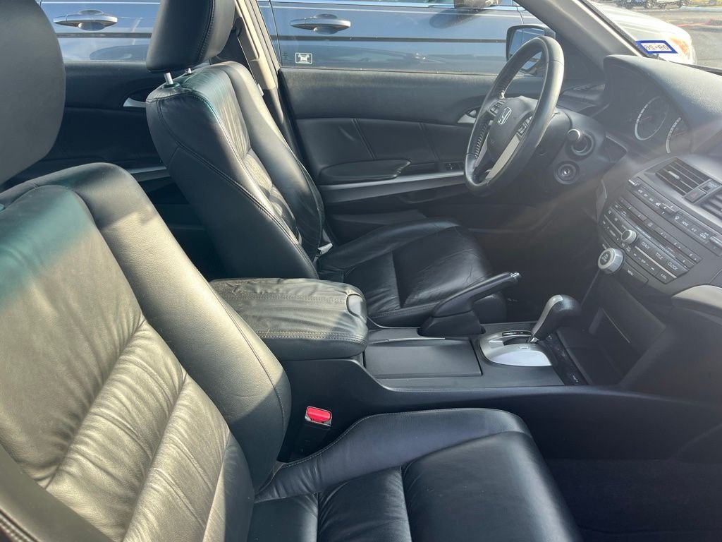 Used 2008 Polished Metal Metallic Honda EX-L image 4