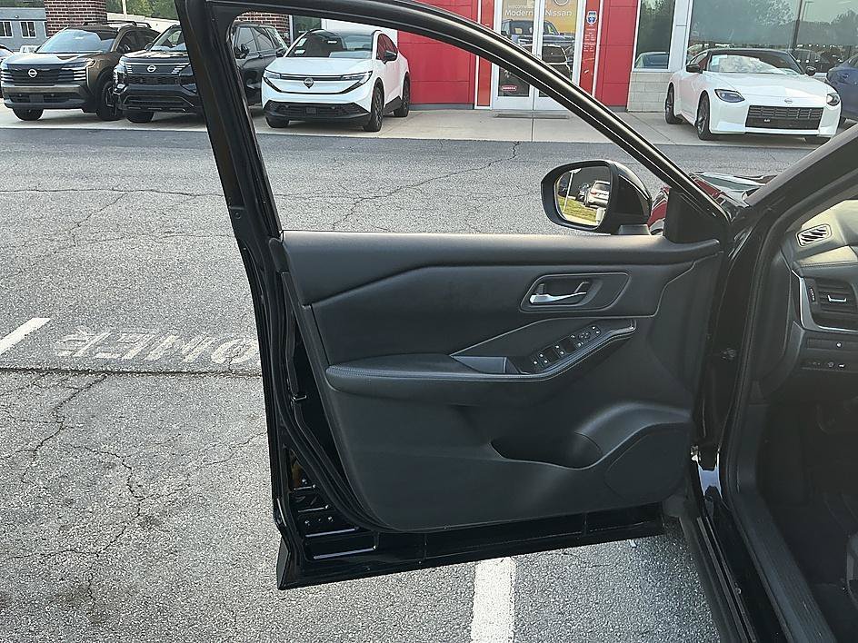 Used 2024 Super Black Nissan SV image 11