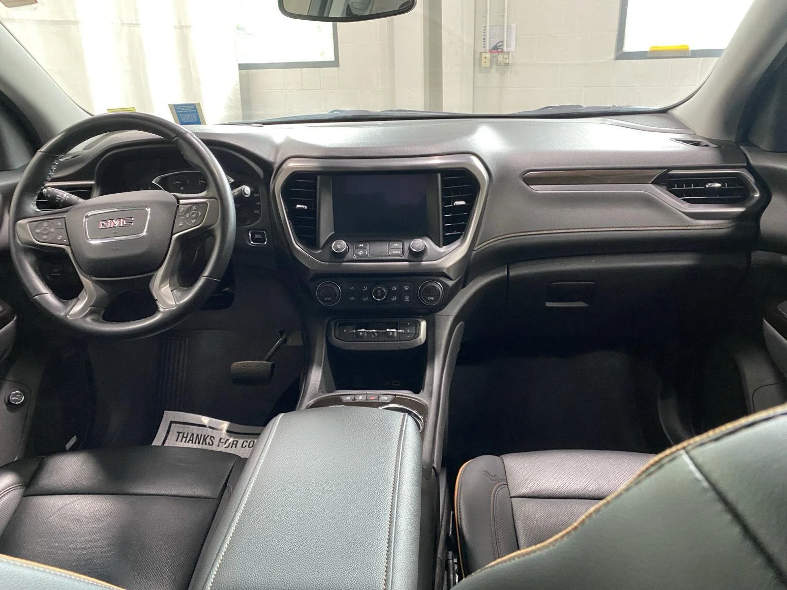 Used 2023 Sterling Metallic GMC AT4 image 14