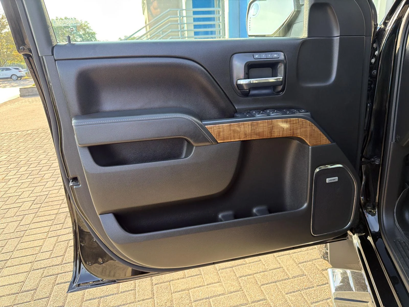Used 2014 Onyx Black GMC SLT image 14
