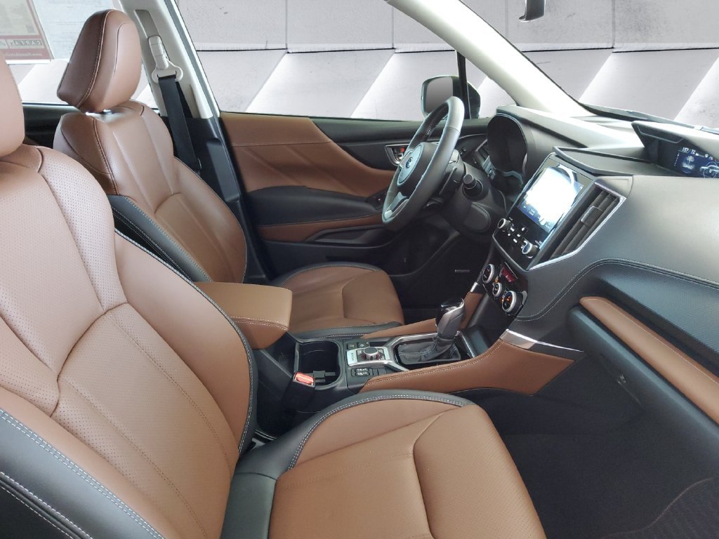 Used 2024 White Subaru Touring image 13