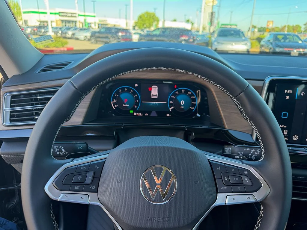 2026 Volkswagen Atlas SE w/Tech - Photo 15