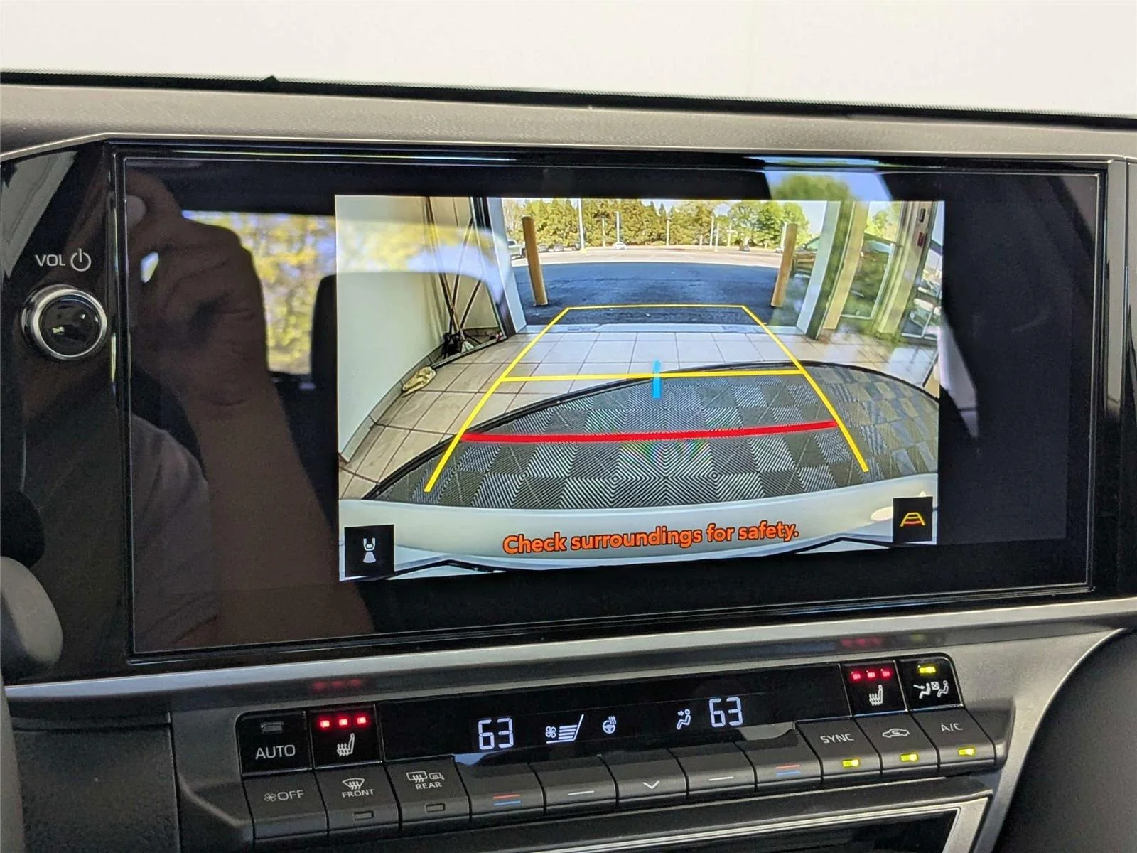 2025 Toyota Camry XSE - Photo 20