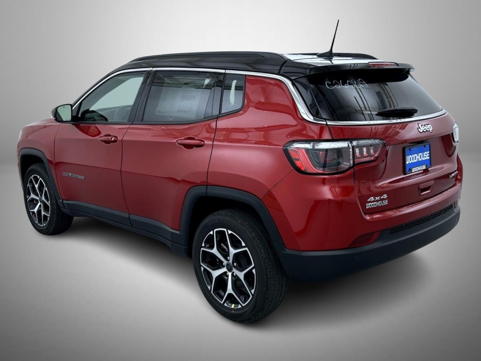 New 2026 Red Hot Pearl-Coat Exterior Paint Jeep Limited image 7