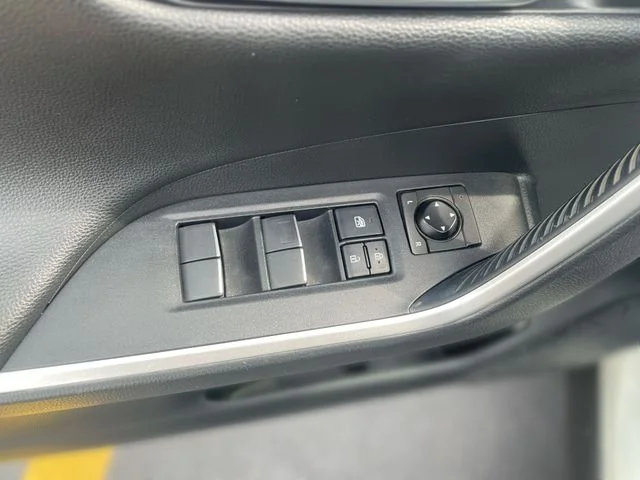 2019 Toyota RAV4 XSE - Photo 15