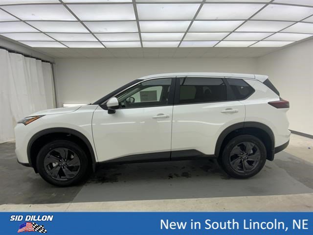 New 2026 Everest White Pearl Tricoat Nissan SV image 2