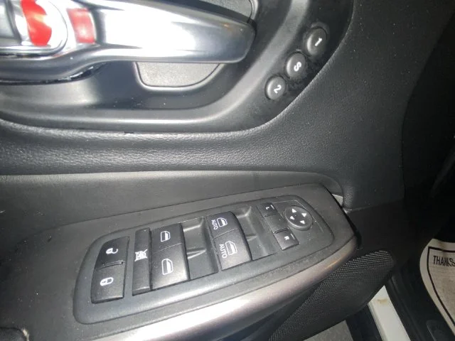 Used 2021 White Jeep Limited image 13