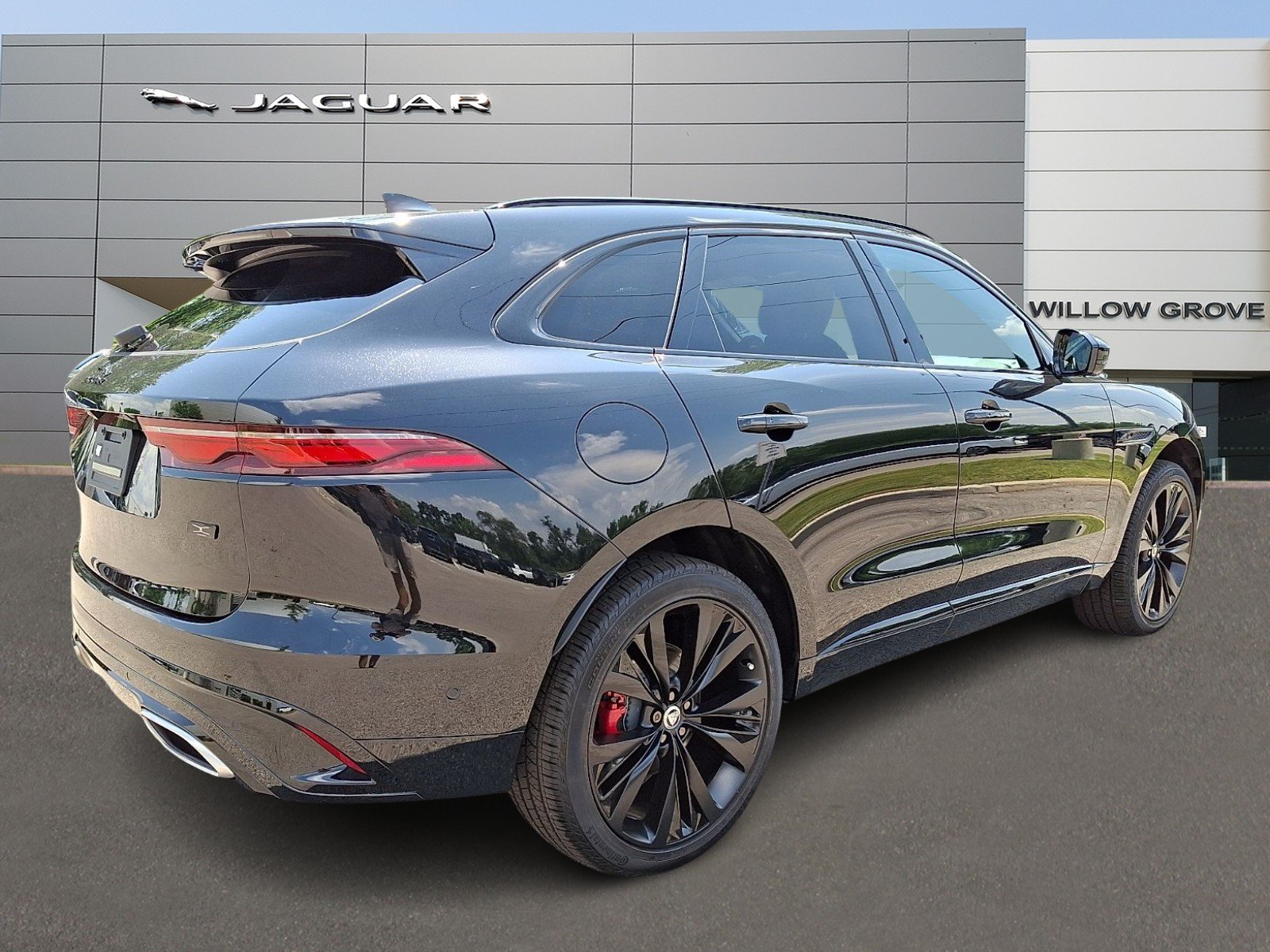 New 2026 Santorini Black Jaguar R-Dynamic S P400 AWD Automatic image 2