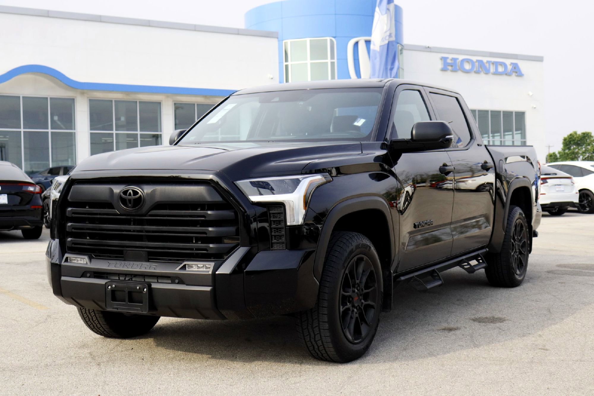 Used 2025 Midnight Black Metallic Toyota SR5 image 7