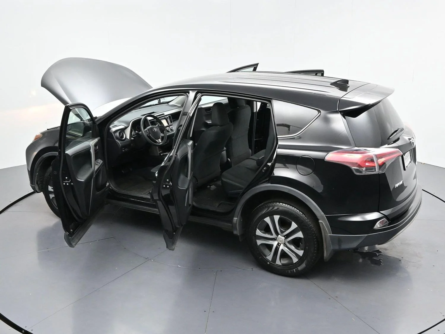 Used 2018 Black Toyota LE image 35