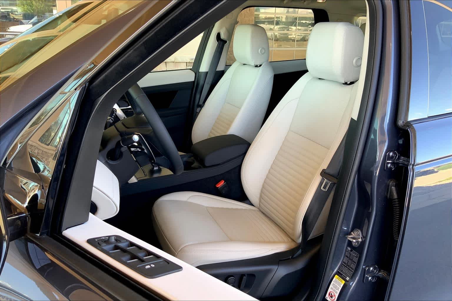 2025 Land Rover Discovery Sport S - Photo 9