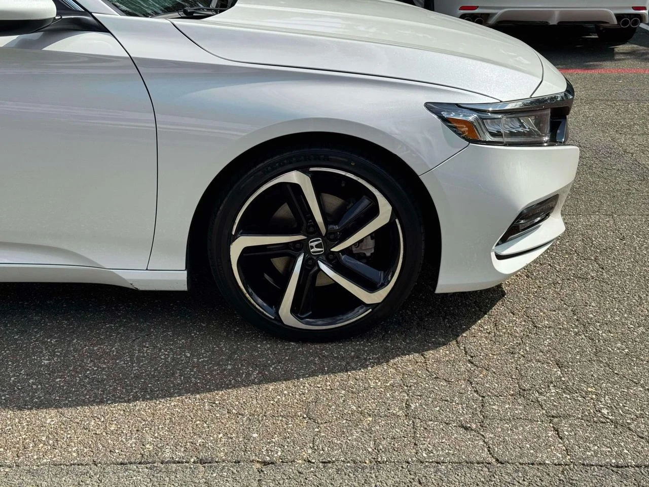 Used 2019 Platinum White Pearl Honda Sport image 9