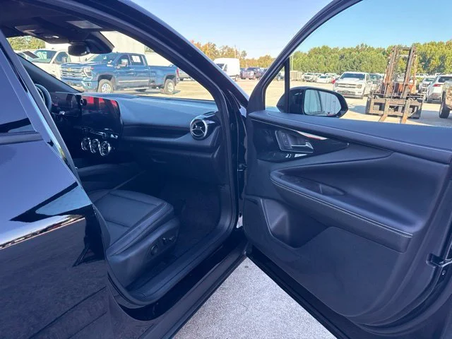 Used 2024 Black Chevrolet LT image 19
