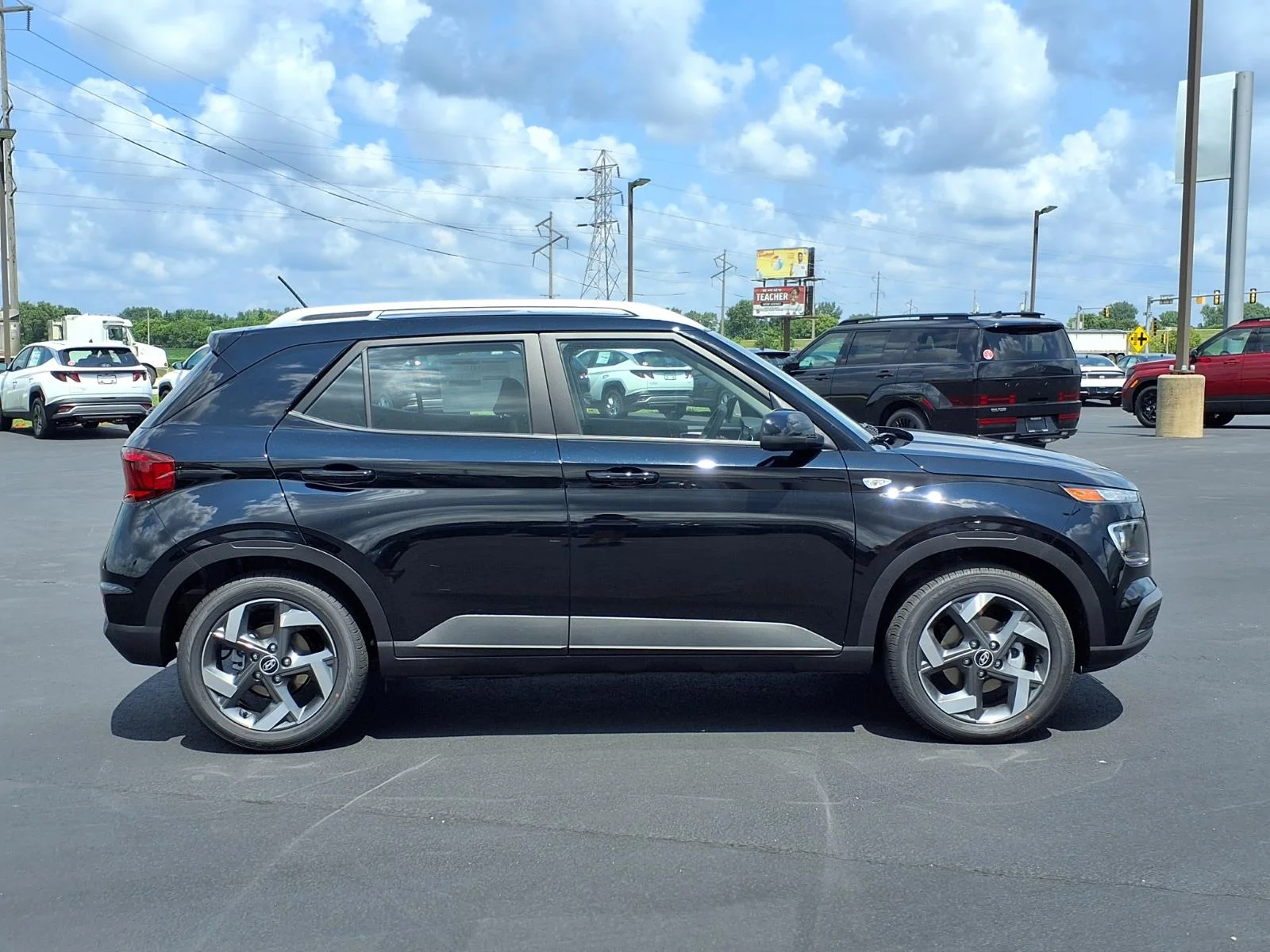 New 2026 Onyx Black Hyundai SEL image 13