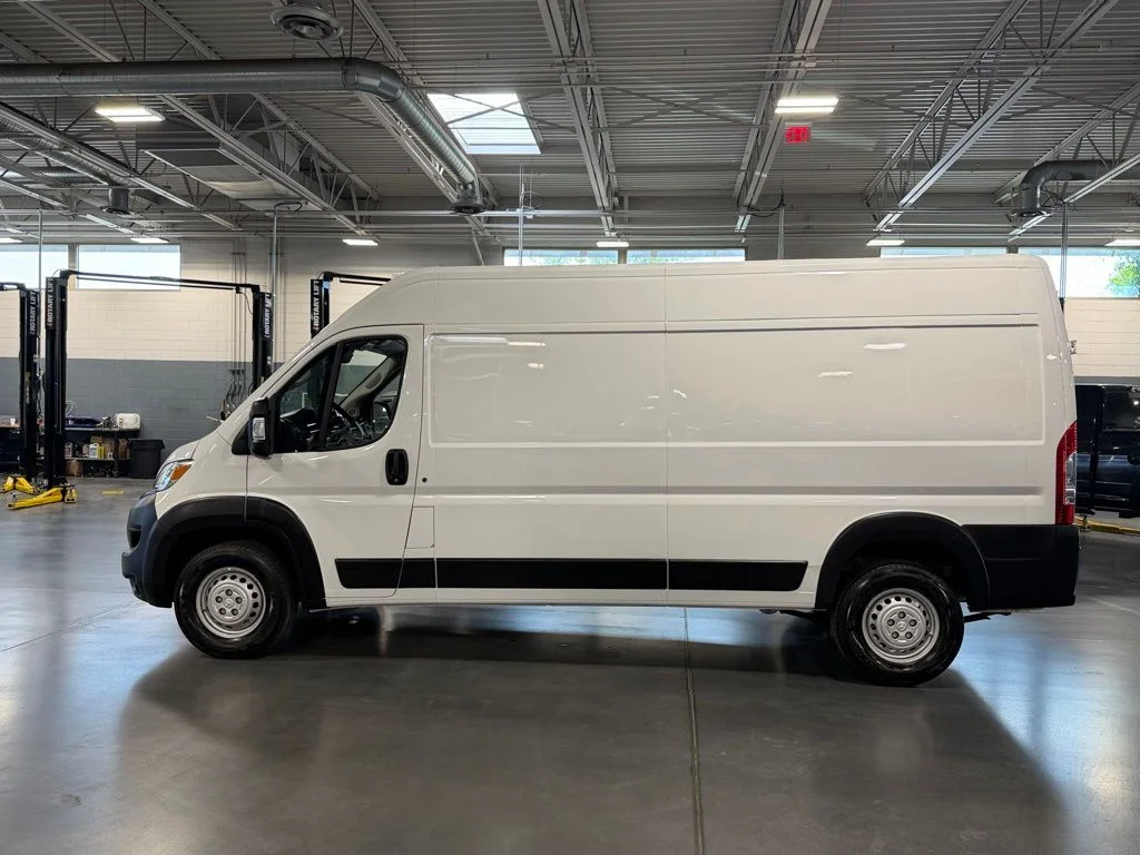 Used 2026 White Ram High Roof 159 WB image 8