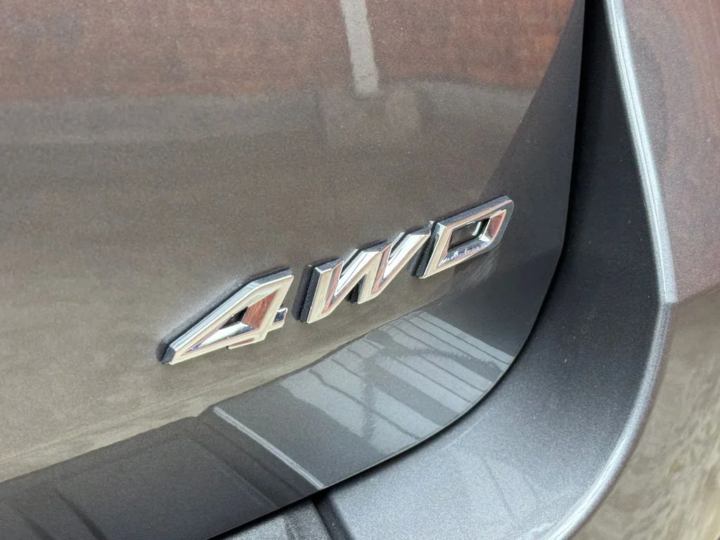 New 2026 Carbonized Gray Metallic Ford ST-Line image 5