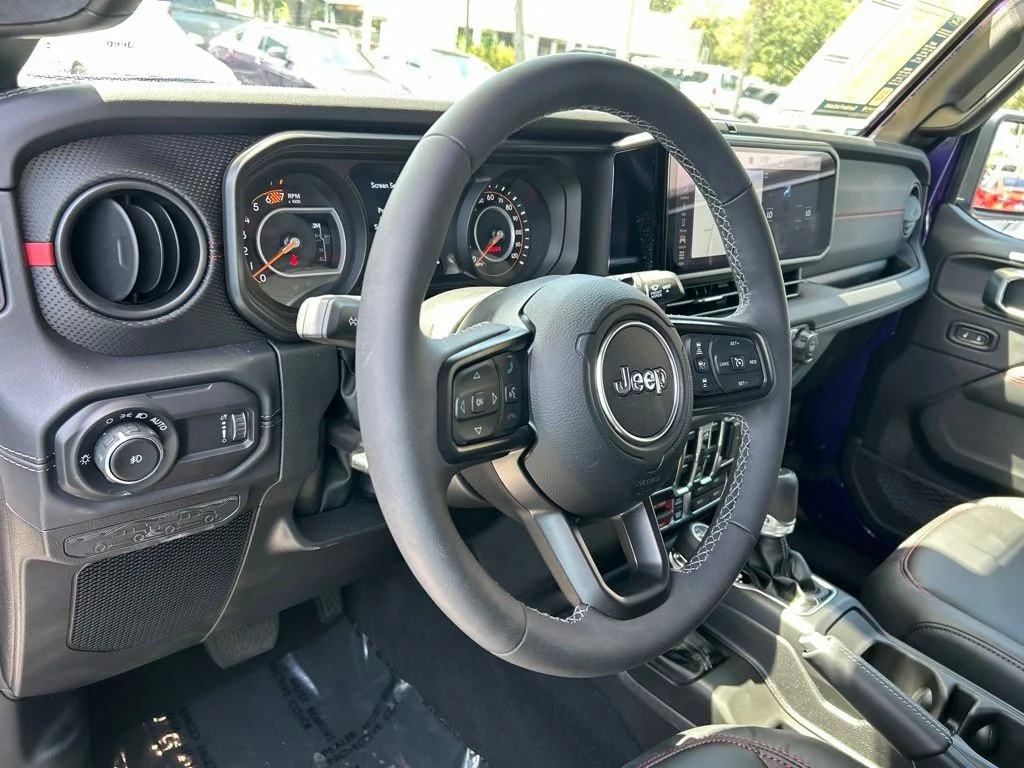Certified Used 2026 REIGN Jeep Rubicon X image 21