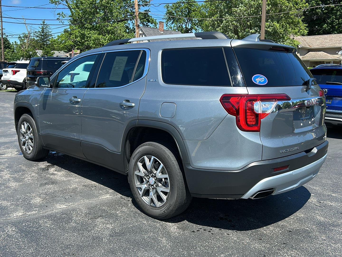 Used 2023 Sterling Metallic GMC SLE image 5