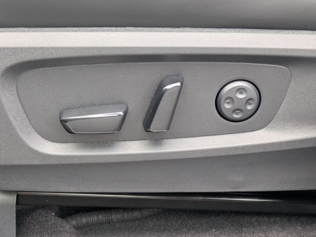 New 2026 MOONBOW BLUE INFINITI Luxe AWD image 21
