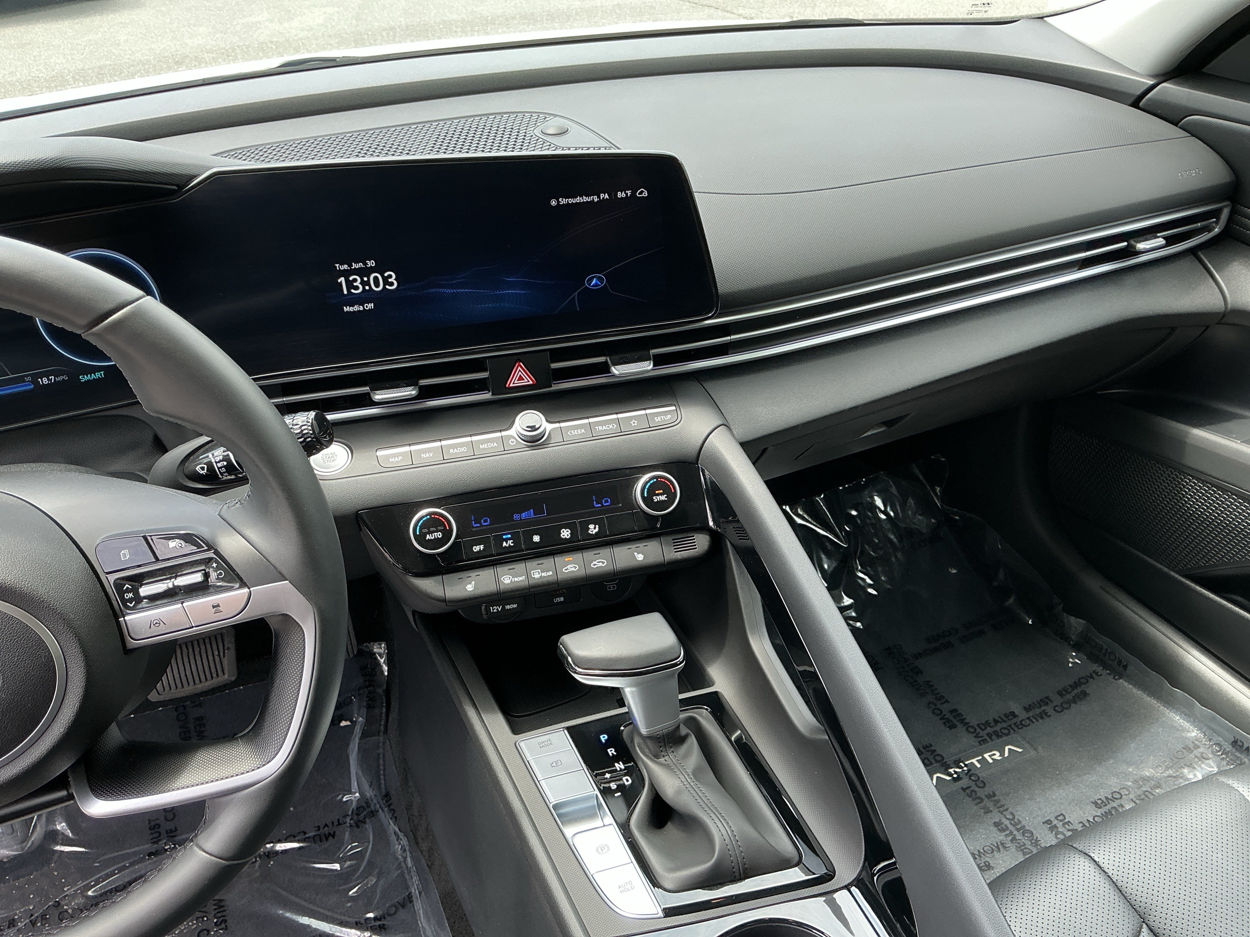 Used 2025 Serenity White Hyundai Limited image 13